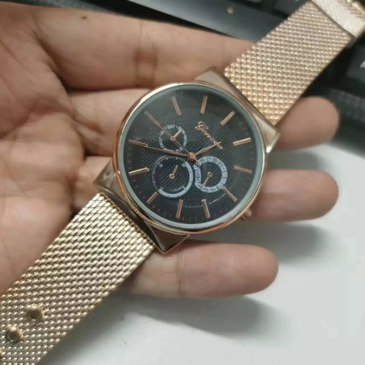 Relógio de pulso masculino casual de alta qualidade WOKAI, com movimento de quartzo e luminescência.